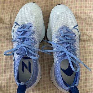 Nike Zoom Size 6